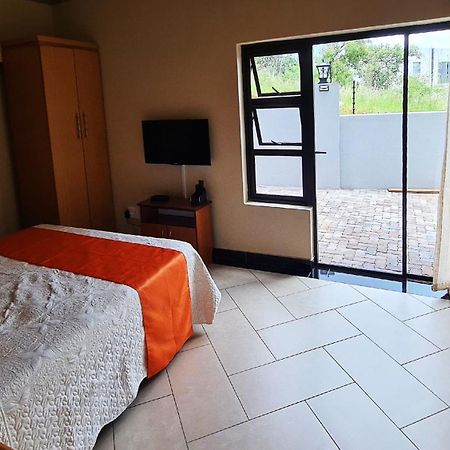 Lilypark Lodge Rustenburg Eksteriør bilde