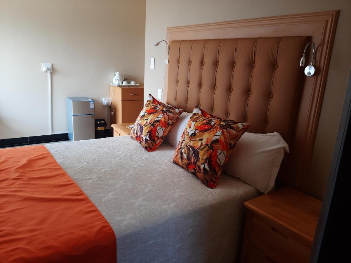 Lilypark Lodge Rustenburg Eksteriør bilde