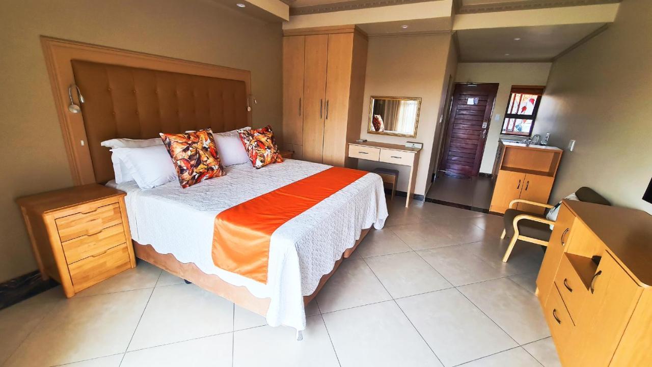 Lilypark Lodge Rustenburg Eksteriør bilde