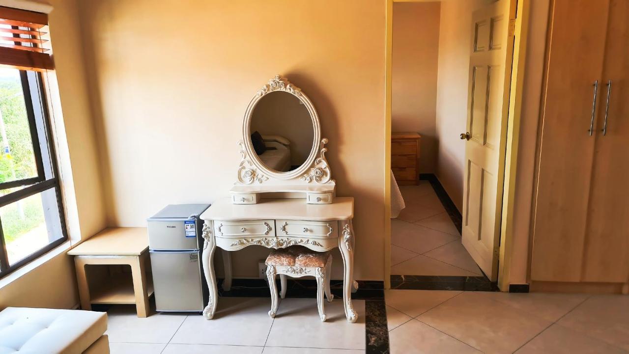 Lilypark Lodge Rustenburg Eksteriør bilde