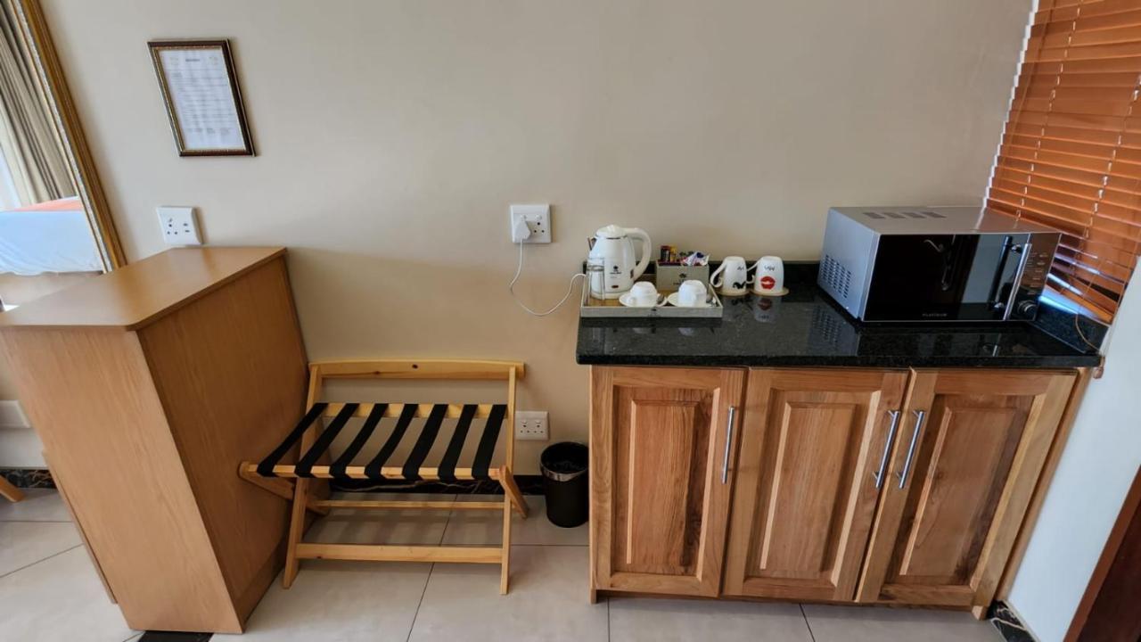 Lilypark Lodge Rustenburg Eksteriør bilde
