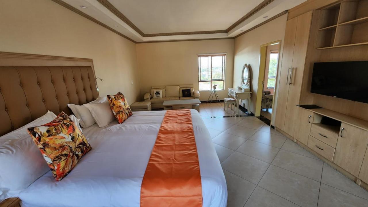 Lilypark Lodge Rustenburg Eksteriør bilde